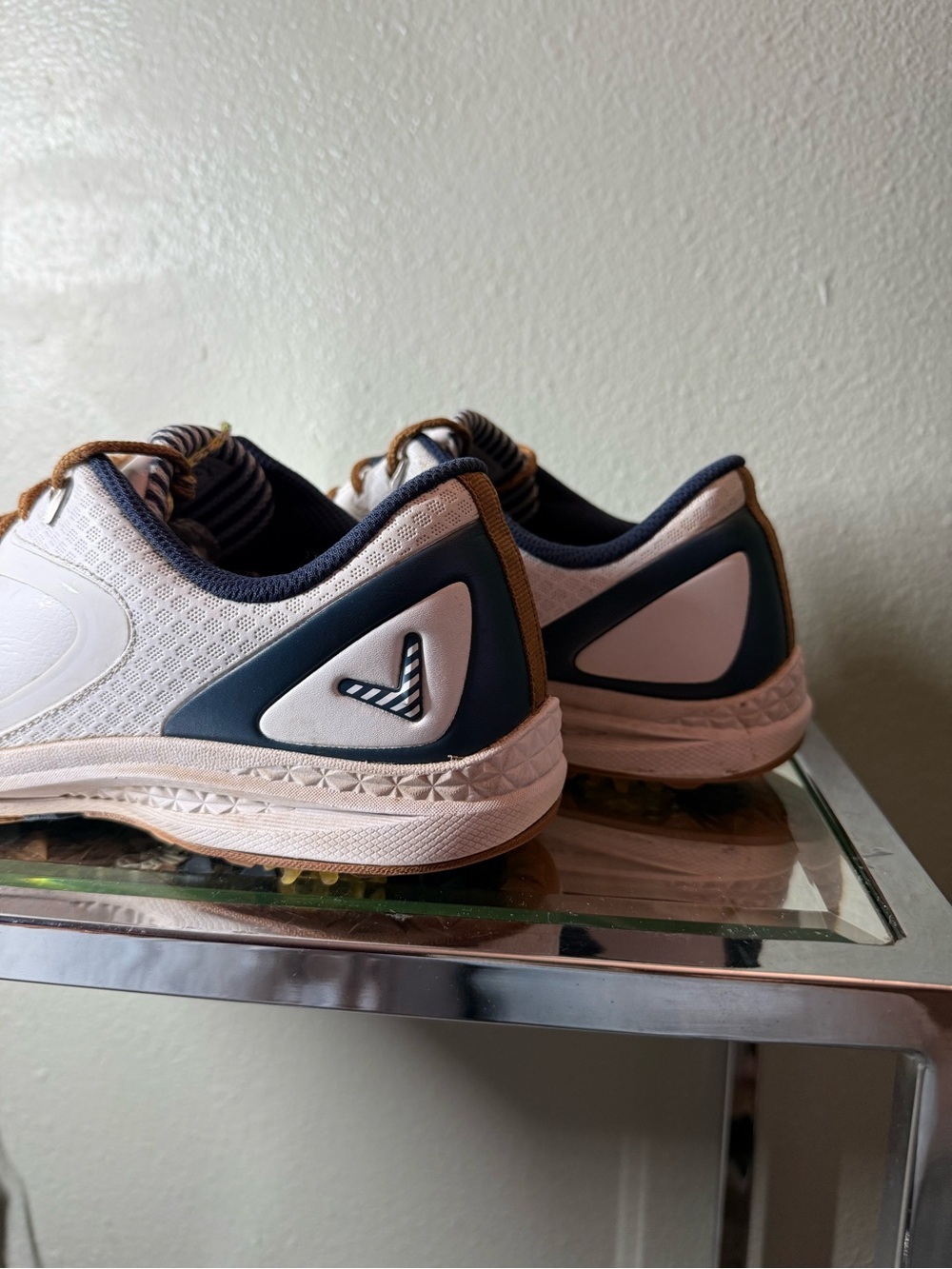 Callaway Coronado V2 Waterproof Spiked Golf Shoes White Navy Women’s Size 8.5 - Picture 3 of 6